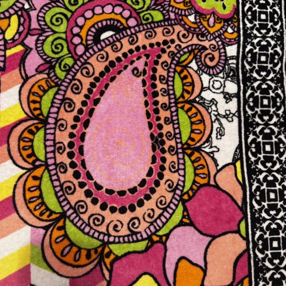 Simple Sarongs Dimond Paridise Floral (Microfiber) Sarong/Beach Wrap - Picture 7 of 7